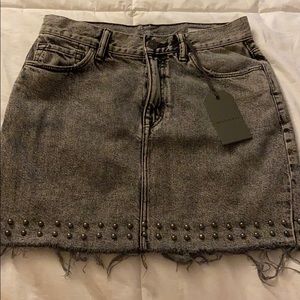 ALLSAINTS NWT studded skirt grey wash denim